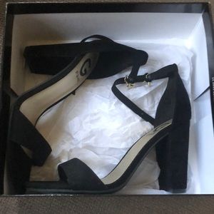 G by Guess women’s black suede heels size 8 - with box